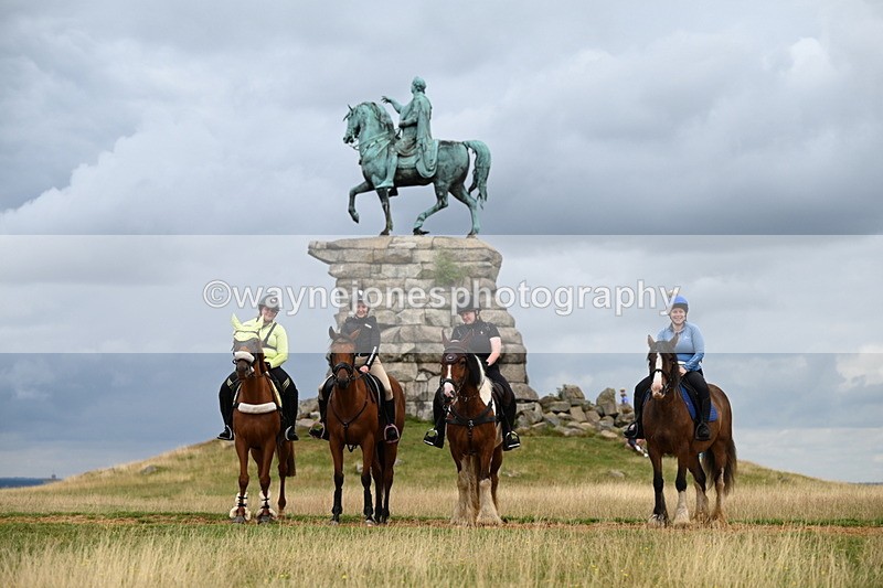 DSC_4827 - Time at Statue 11:10 to 11:42