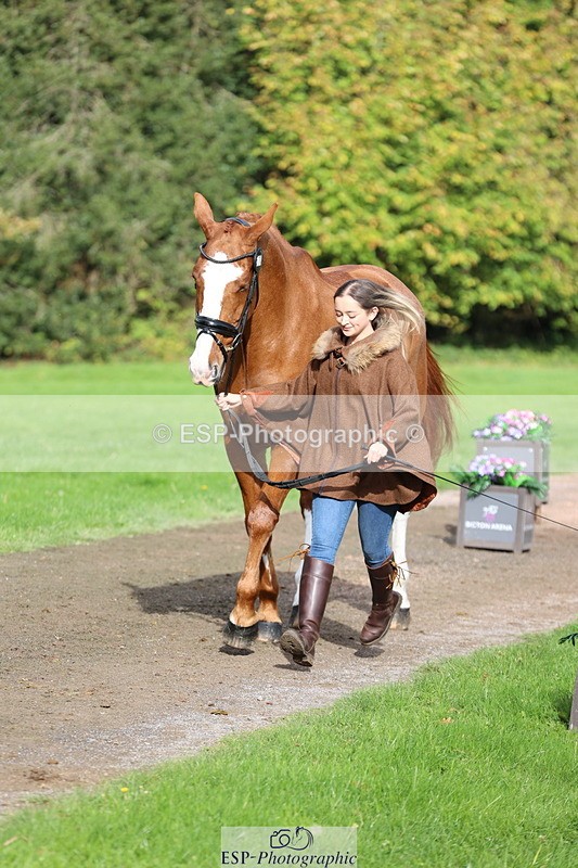 251026A-120916-25916 - G-574-Abbie.Rogers