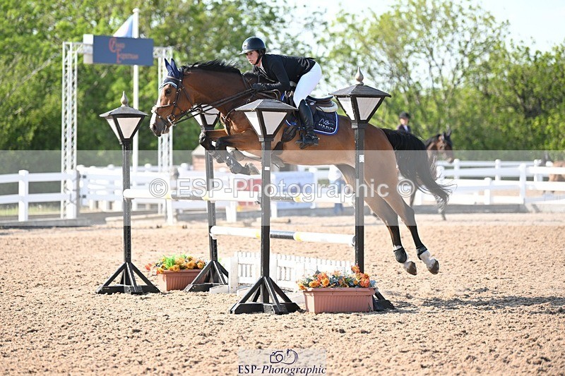 250510-165835-12250 - Cls 25 Snr Newcomers