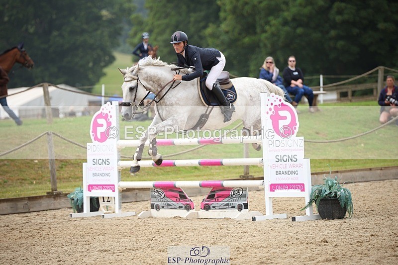 230708-130012-13824 - Cls 26 Newcomers & 1.10m Open