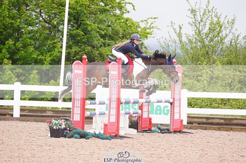 240505A-132008-06042 - Cls 18 & 19 Club & Schools 90cm