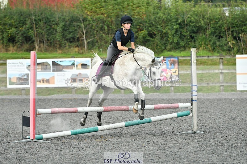 230817-092147-00152 - Theo's 1st Group - Arena