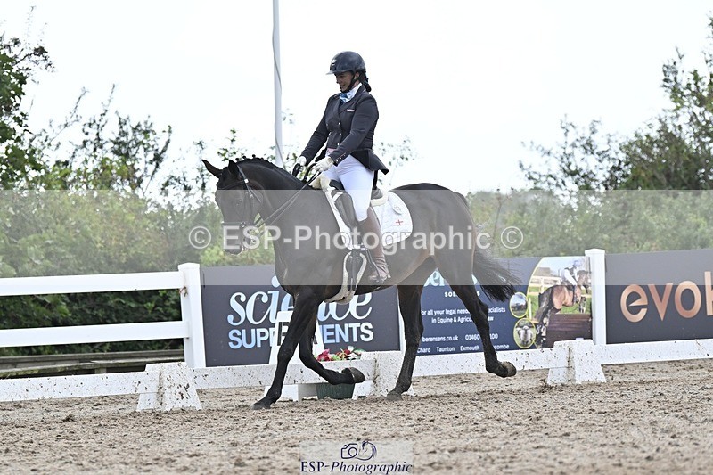 250907-141434-08691 - 102-Laura.MarshallCha.cha.herself