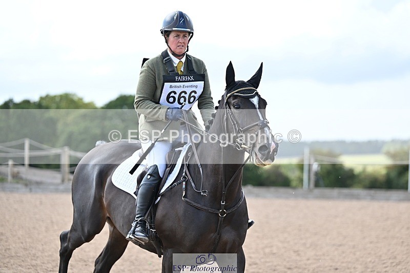 250831-143412-11230 - N-666-Lizzie.Luxton