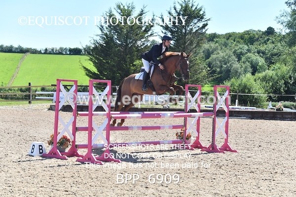 BPP_6909 - CLASS 6 Senior Newcomers/ 1.10m Open