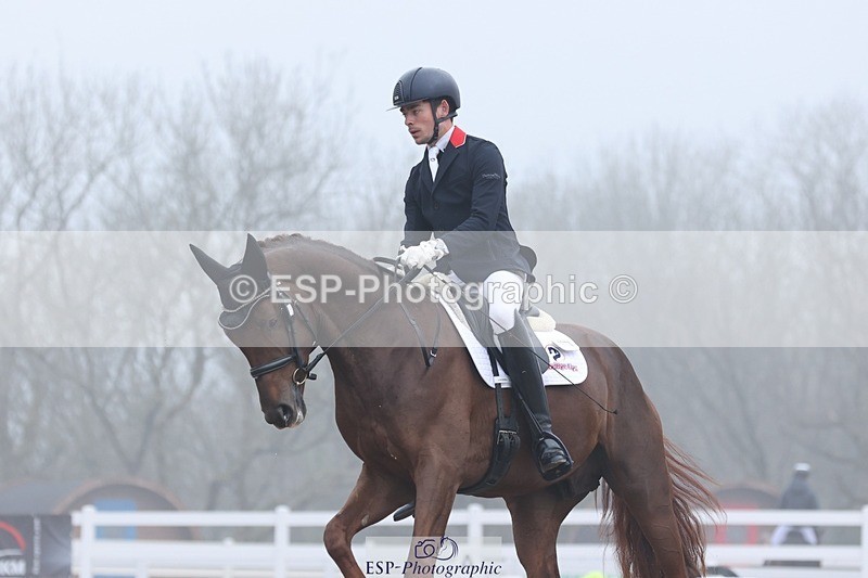 250404-091120-04408 - 076+074-Angus.Corrie-Deane+Amelia.Struel