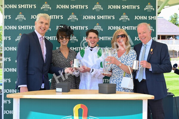 yr09072022r1-70 - Race 1 1.45pm John Smith's Racing Stakes