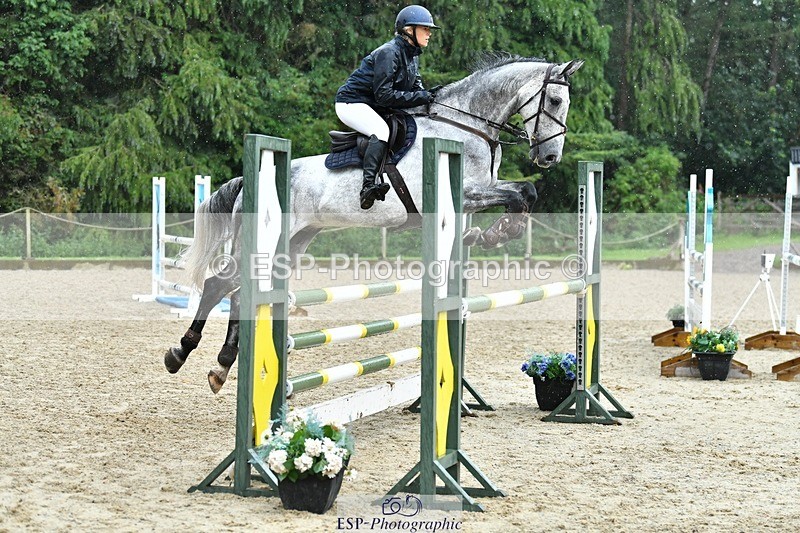230714-092245-31110 - Cls 76 A&B Snr Newc & 1.10m Open