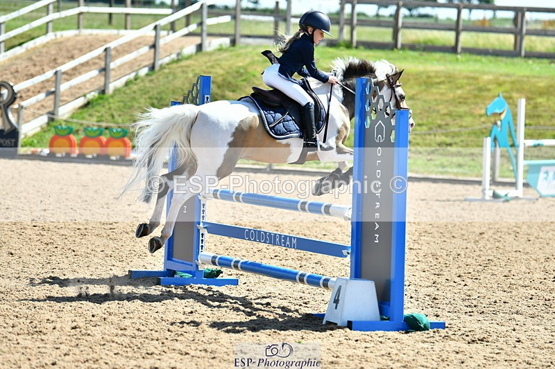 230624A-103836-00327 - Cls 37 Springboard 128 + 138cm