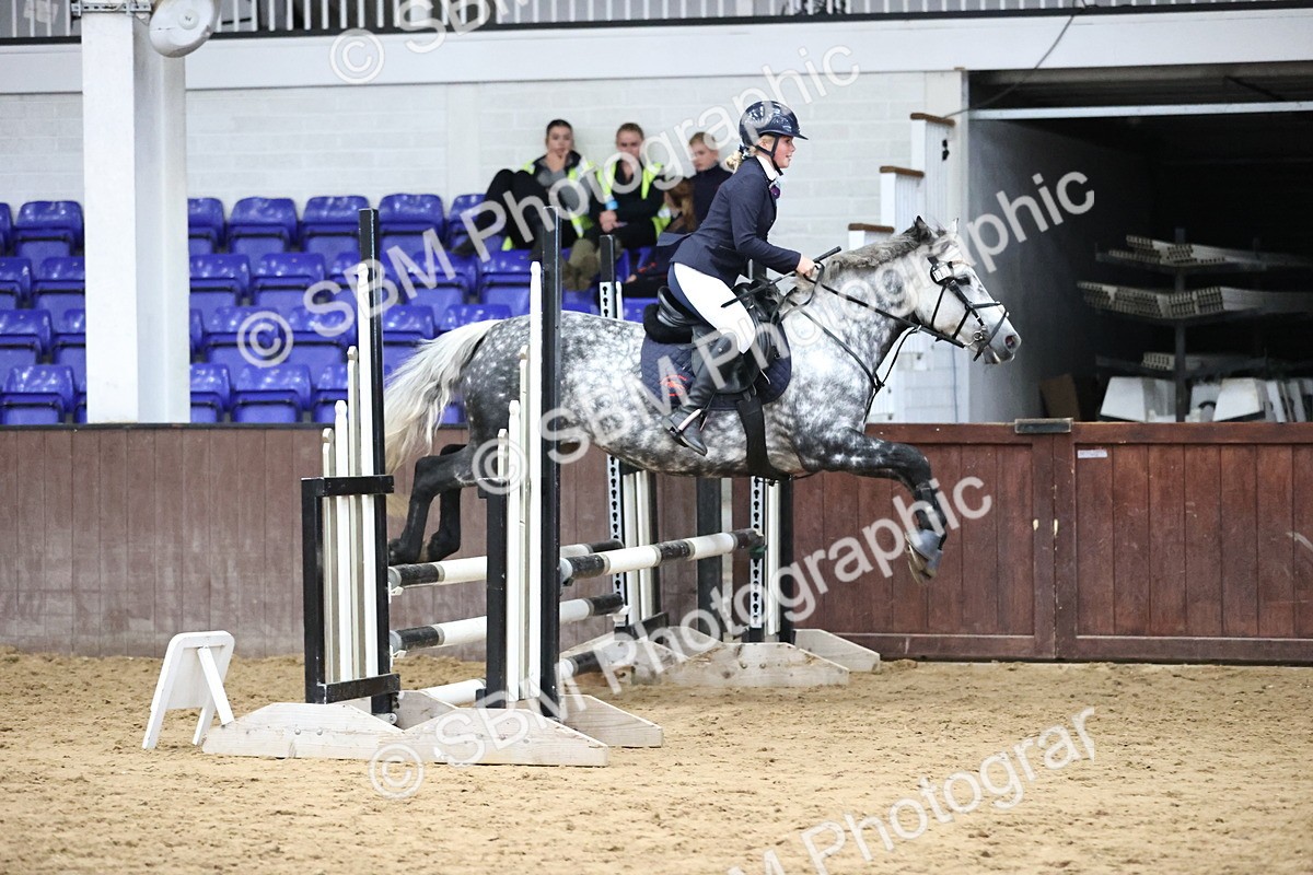 SBM_001488 - Class 5 - Henlow Veterinary Hospital 70cm