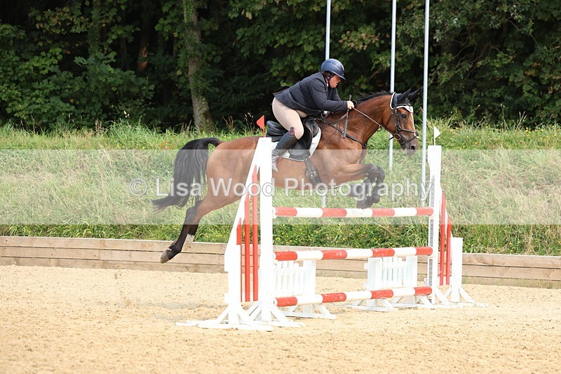 3E7A2567 - Class 8: Senior Newcomers/1.10m open