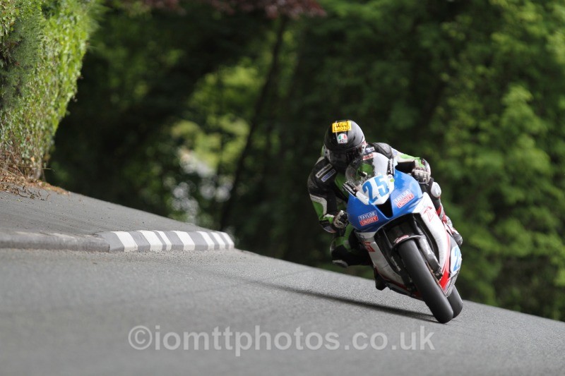 Ivan Lintin Honda / Taylor Lindsey Racing - Monster Energy Supersport Race 1