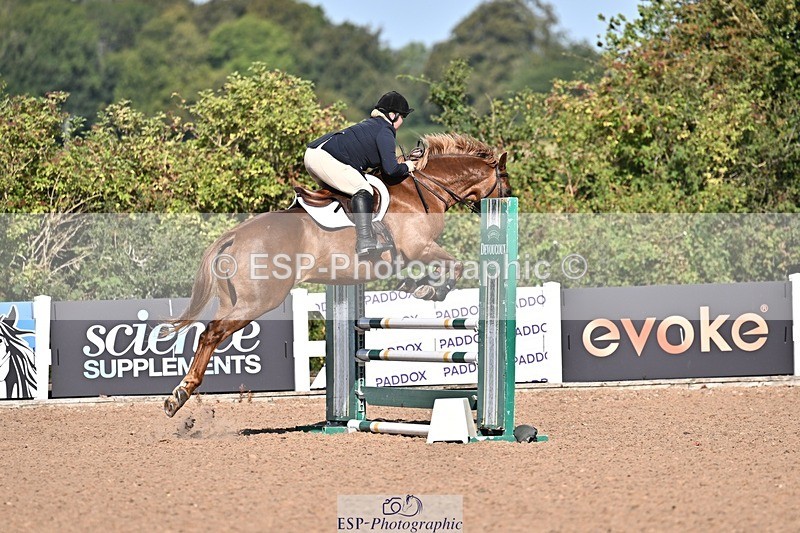260812-093719-00063 - Cls 2 British Novice and 90cm
