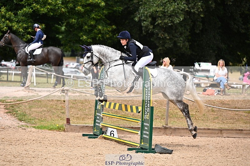 250802A-115952-02813 - B-054-Sophie.Aldrich-SHANNONDALE.MUNDY