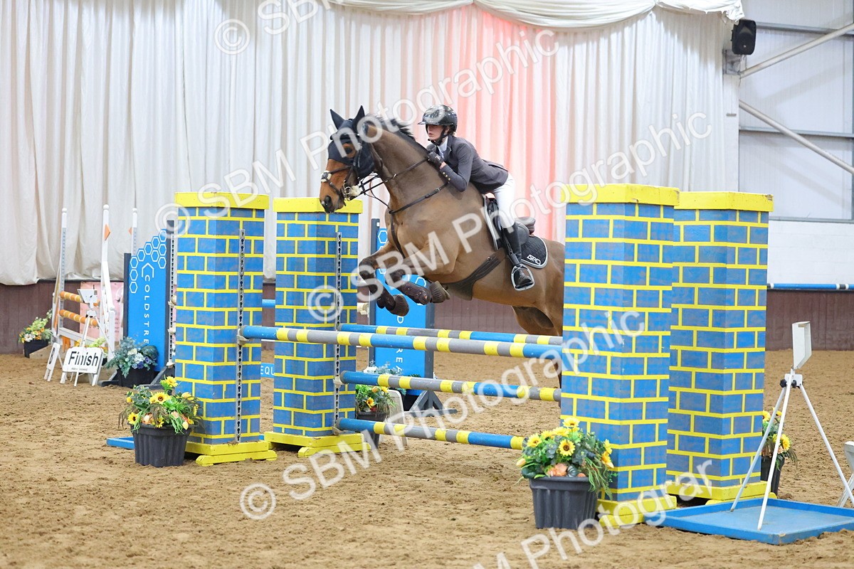 SBM_008484 - Class 21 - Nupafeed Supplements Senior Discovery/ 1m Open - First Round (1.00m)