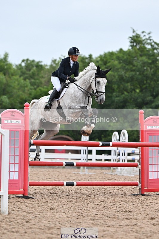 240703A-131316-00419 - Cls 05 Snr Fox & 1.20 Open