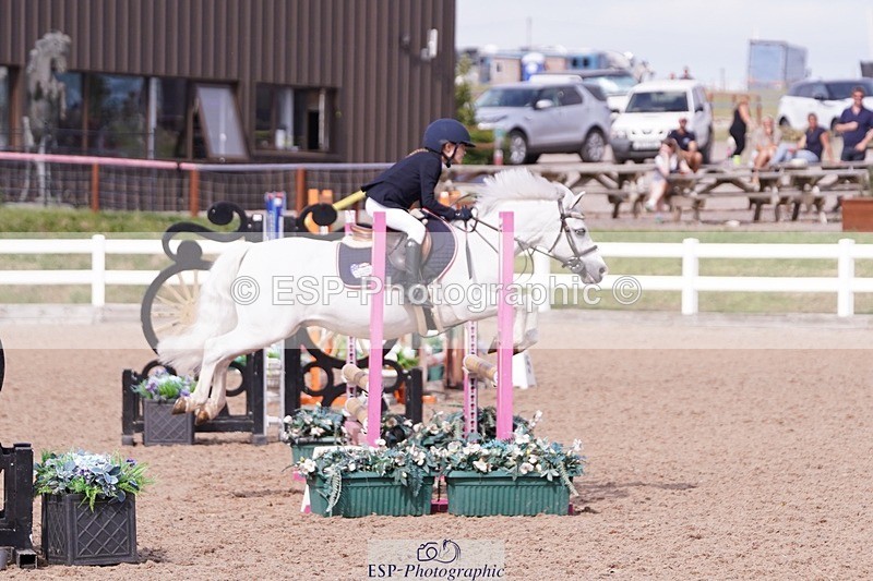 250629-165854-13140 - Cls 33 Stepping Stones 128cm and 138cm