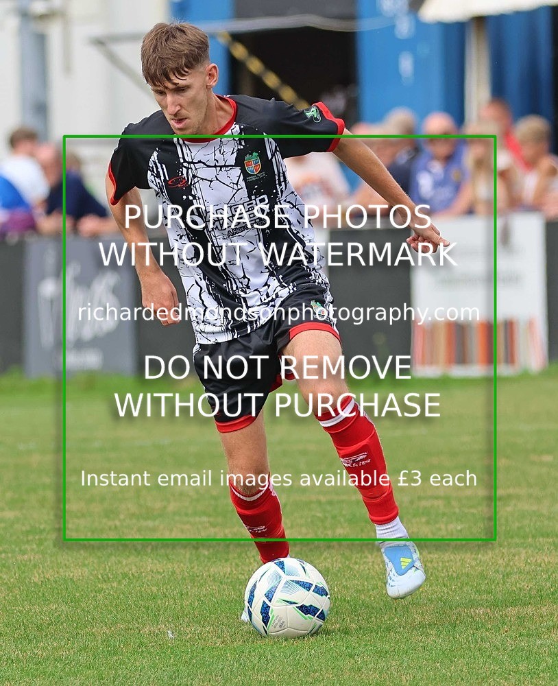 533A5569 - Kendal Town vs Steeton (15/8/26)