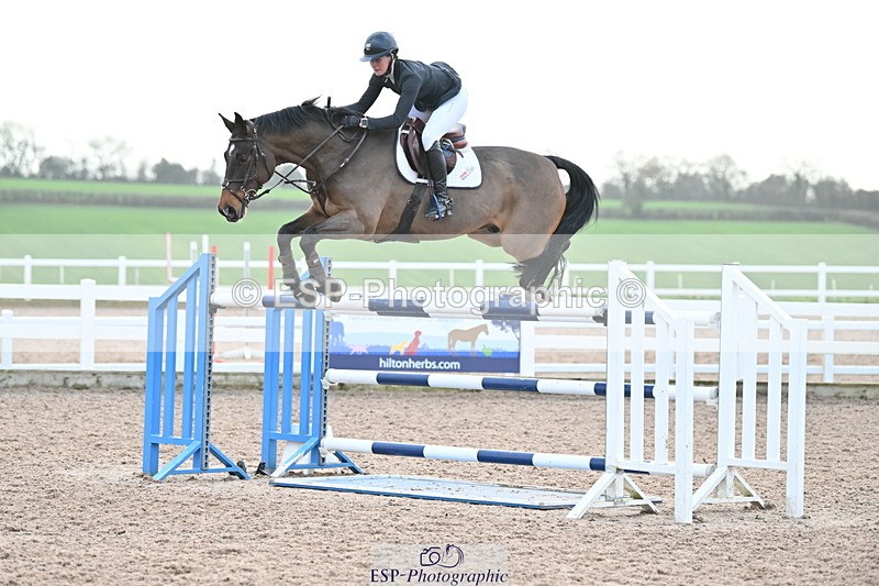 231208A-141831-01076 - Cls 7 National 1.30m & 1.40m