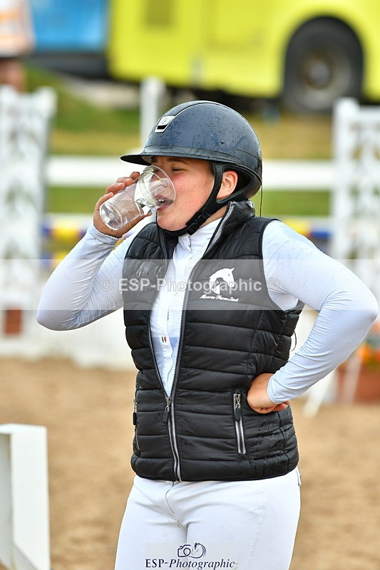 230609A-180654-02078 - Jolly Jumps Ride and Run