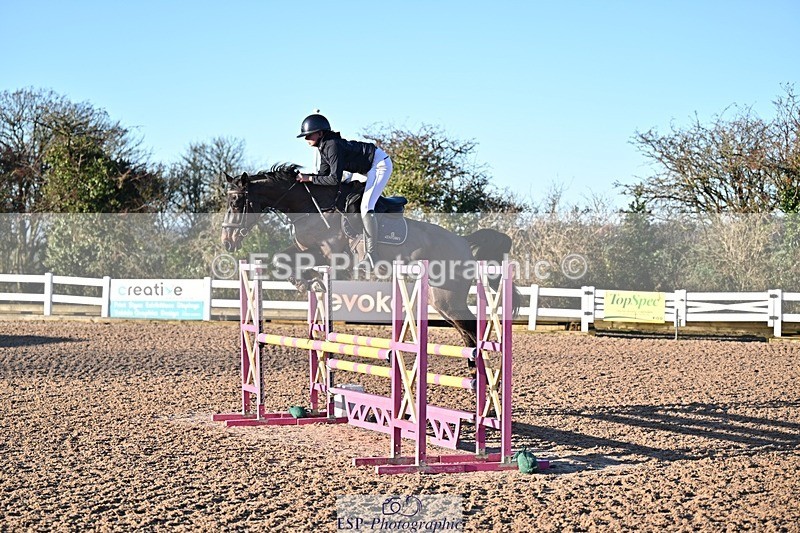 251203-094908-00016 - Cls 1 British Novice and 90cm Open