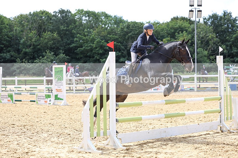 3E7A0172 - Class 9: Senior British Novice/90cm open