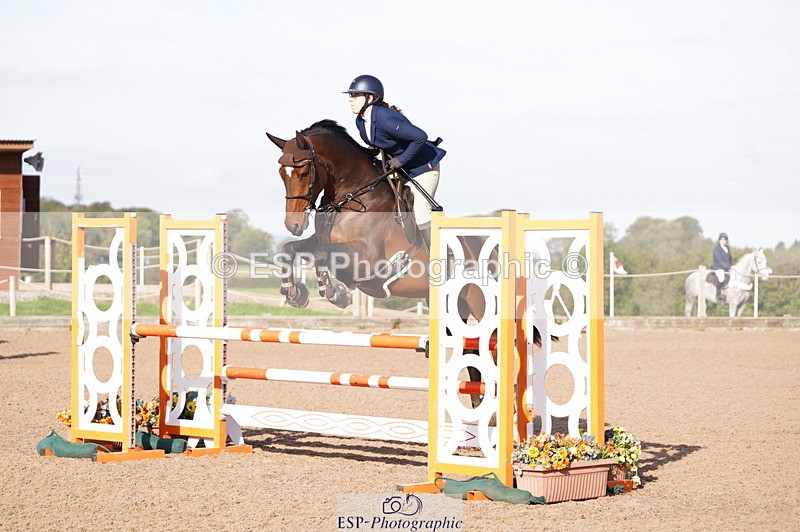 241004A-100700-00019 - Fri 01 Snr Disco & 1.00m Open