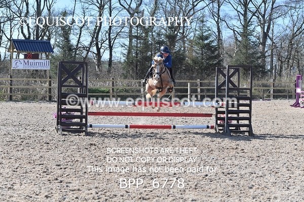 BPP_6778 - CLASS 14 SUN Springboard 128cm/ 138cm Restricted Handicap