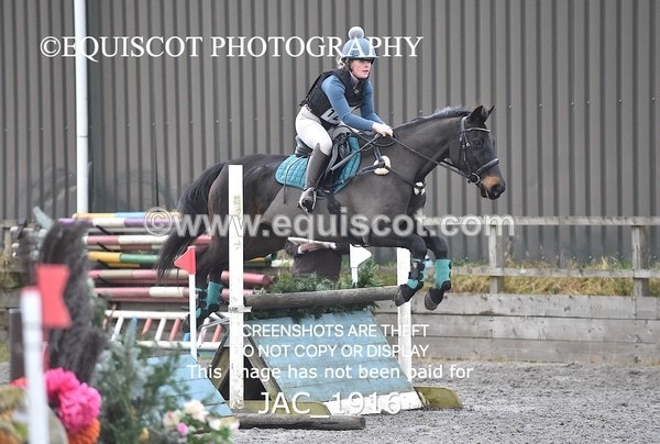 JAC_1916 - 90cm Snr Open, National AE Scottish & Aintree Qualifier