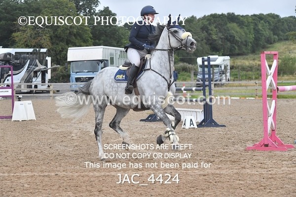 JAC_4424 - CLASS 6 Newcomers/ 1.10m Open