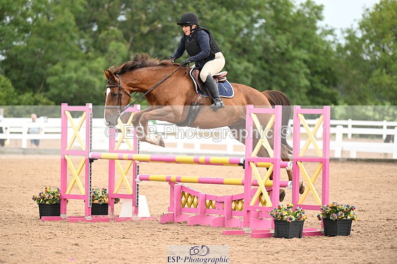 240802A-084029-03208 - Cls 21 A&B Brit Nov & 90cm Open