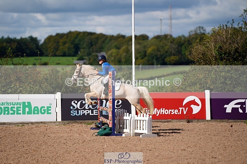 250921-113710-02750 - Cls 21+22 Club and Schools 70cm