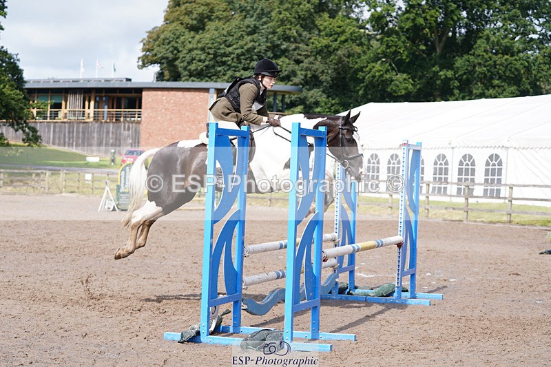 240824X-114636-23643 - 80cm Round 1 12.00 to 13.00