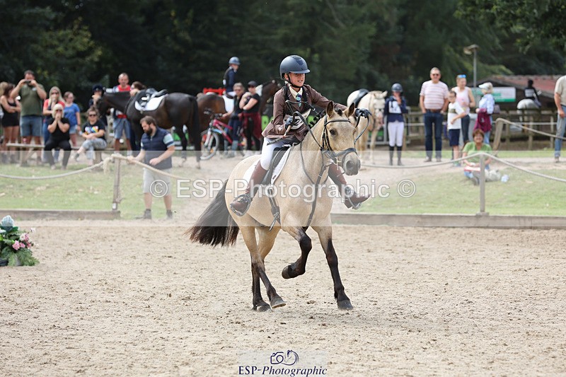 240823X-142854-18418 - 70cm R1 13.45 to 15.30