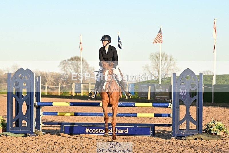 250401-190108-00869 - 90cm Classes