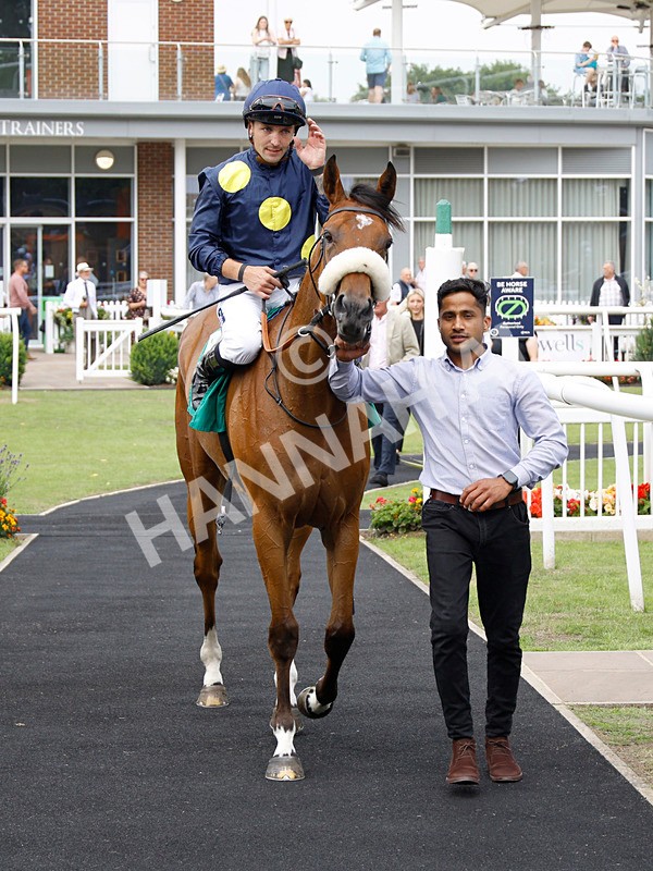 250725-Race 1-Mandarin Spirit-87800 - Race 1