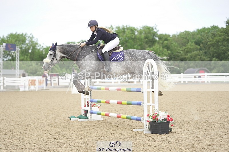 230810A-134814-02520 - Cls 4 1.05m Amateur Quali