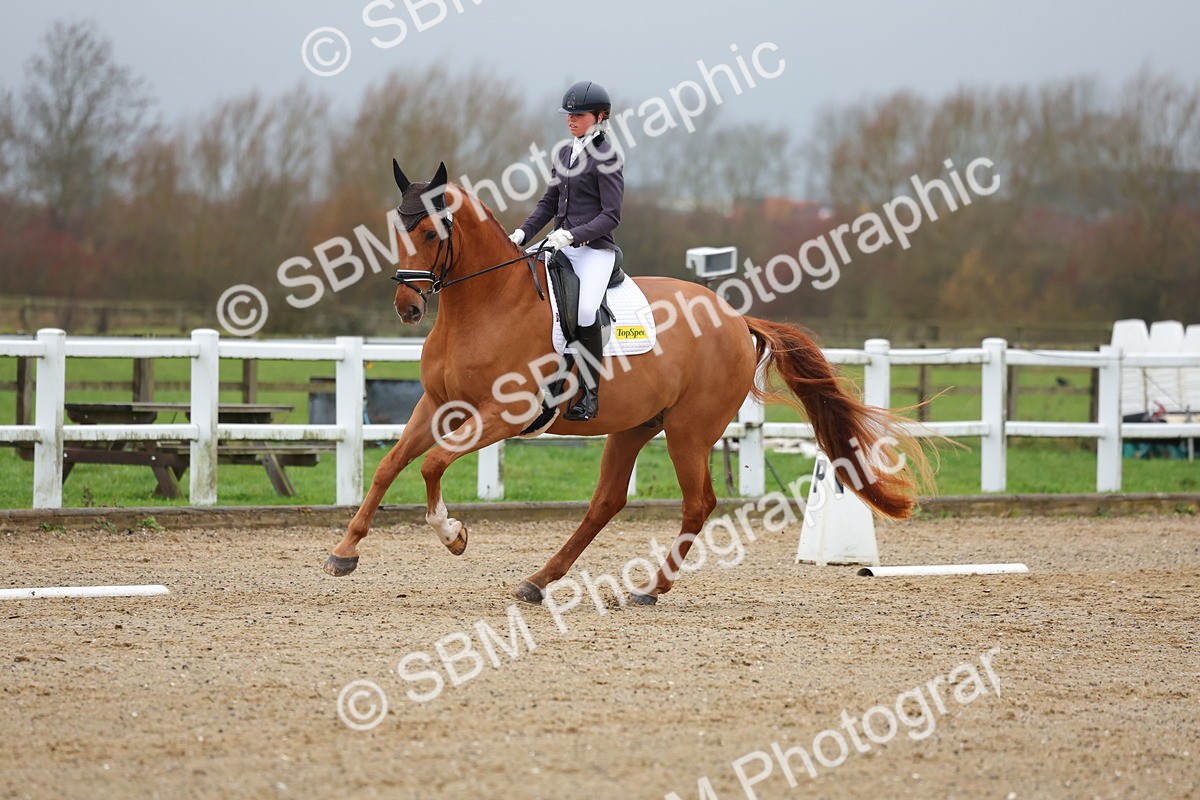 SBM_003025 - Class 6 - Novice 4