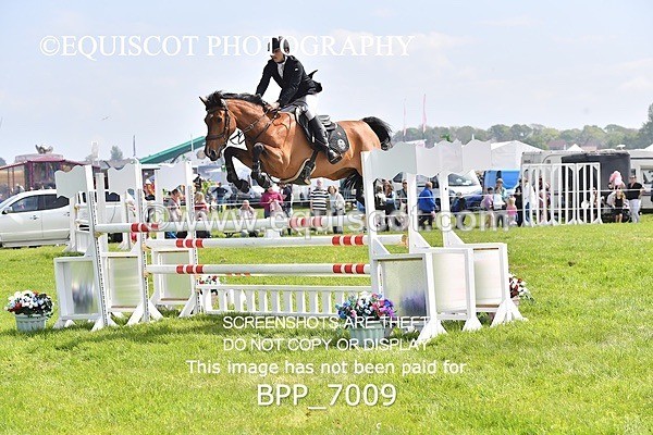 BPP_7009 - CLASS 3 RHS Fox Champ Qual (1.20m)