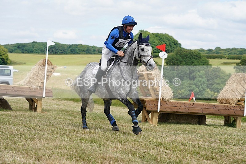 240630X-153432-9807 - 511-Tim_Cheffings-HIVES_LUCKY_BOUNCER