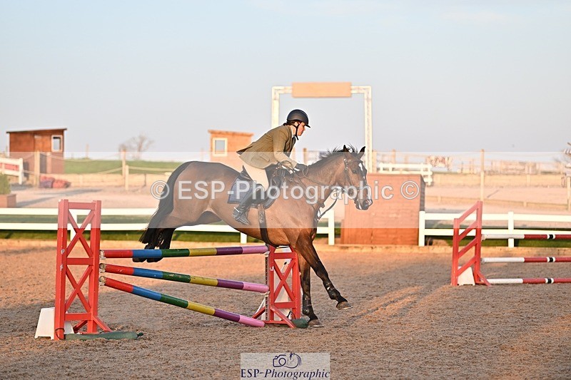 250408-193004-01299 - 1m