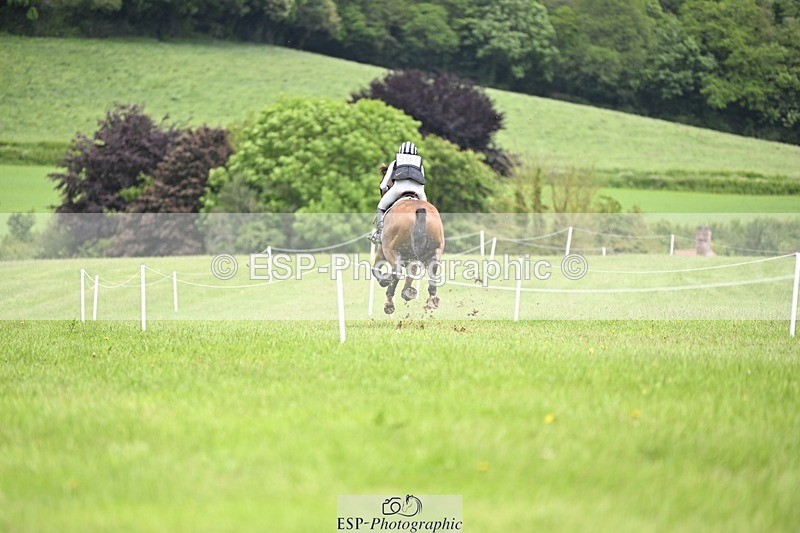 240526-141904-23621 - 501-BRUNO_FG-Edie_Campbell