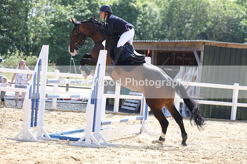 3E7A1232 - Class 14: Senior 1.15m Open