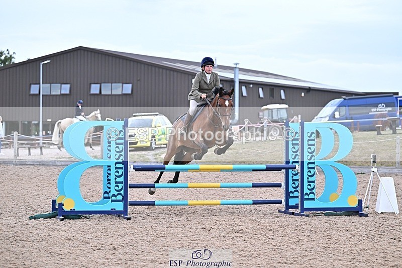 250826-191102-01367 - 1m