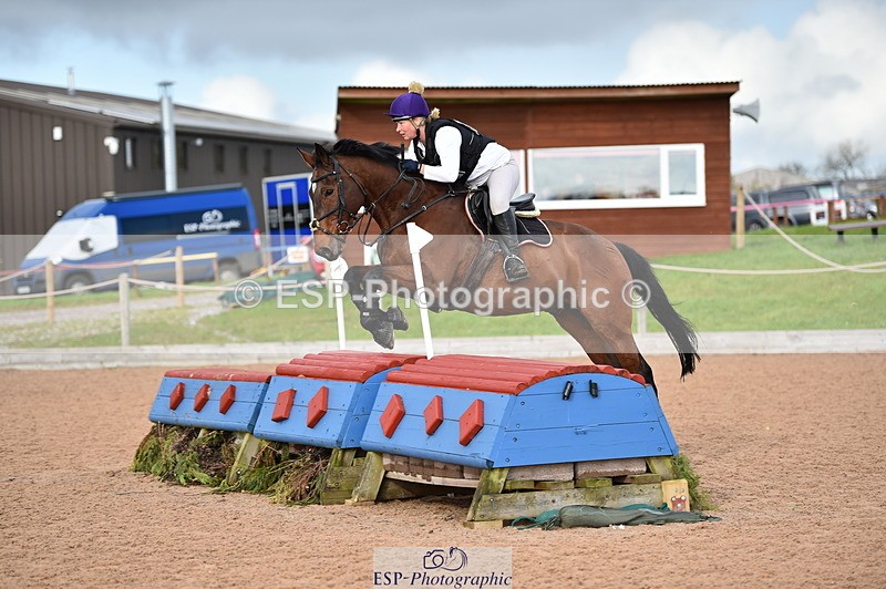 231105A-124006-00846 - 90cm