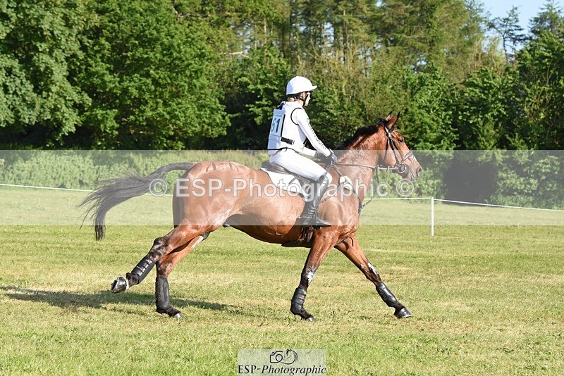 230527-174602-14223 - 161-HEADS_UP-Jemima_Howden-XC