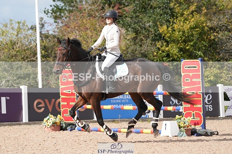 251005-132457-03518 - Cls 27 1.05m Amateur Qualifier
