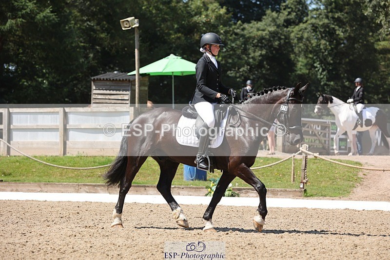 240719-114902-01500 - 276-Caitlyn_Faull-Rhosygarreg_Diamond