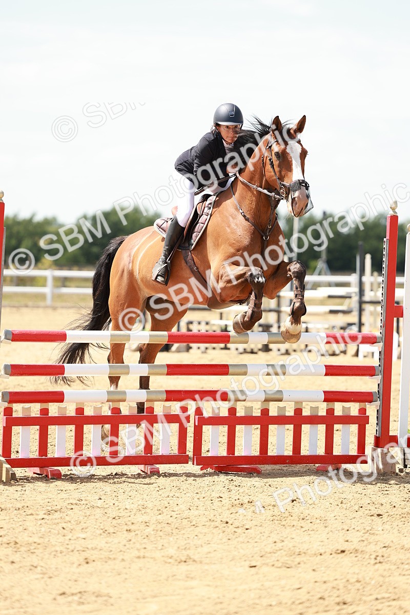 SBM_007542 - Class 3 - Senior Newcomers - 1.10m Open