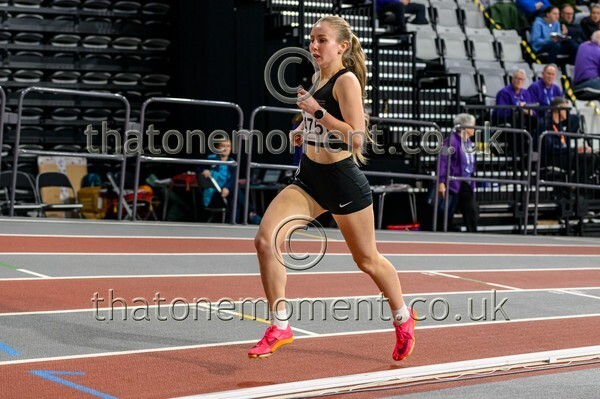 SenInd26-918390 - Track Female Set Two